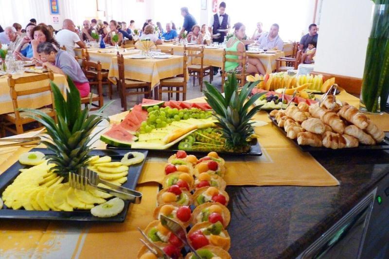 ואסטו Hotel President מראה חיצוני תמונה